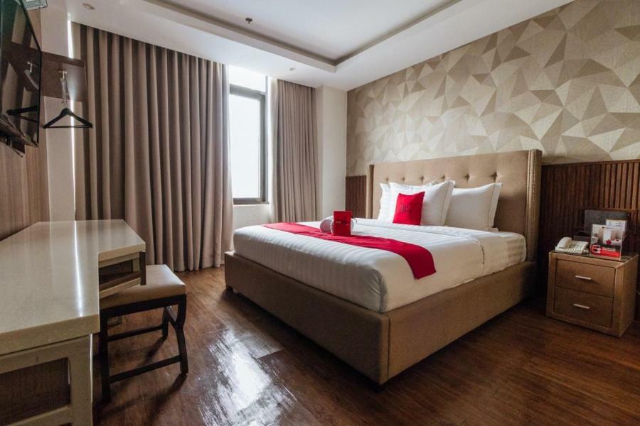 Reddoorz Premium @ South Triangle Quezon City Exteriör bild