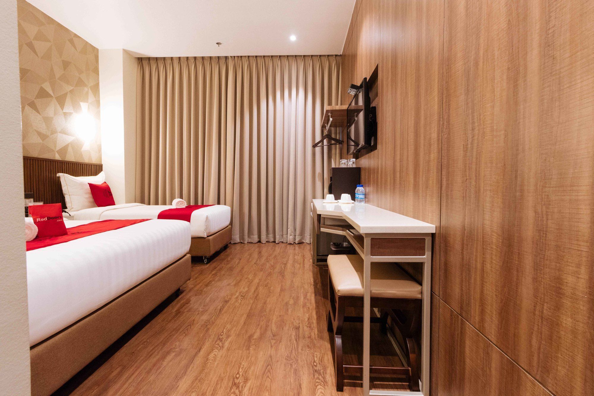 Reddoorz Premium @ South Triangle Quezon City Exteriör bild